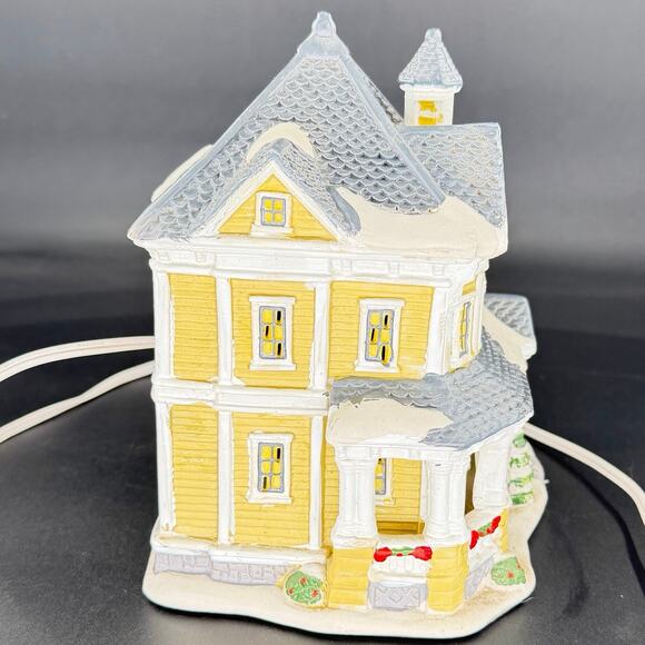 Ceramic Christmas Village House Decoration Yellow House Victorian Lighted Snow - Picture 12 of 12